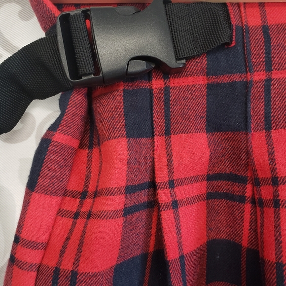 Red plaid/Tartan skirt - Picture 2 of 4
